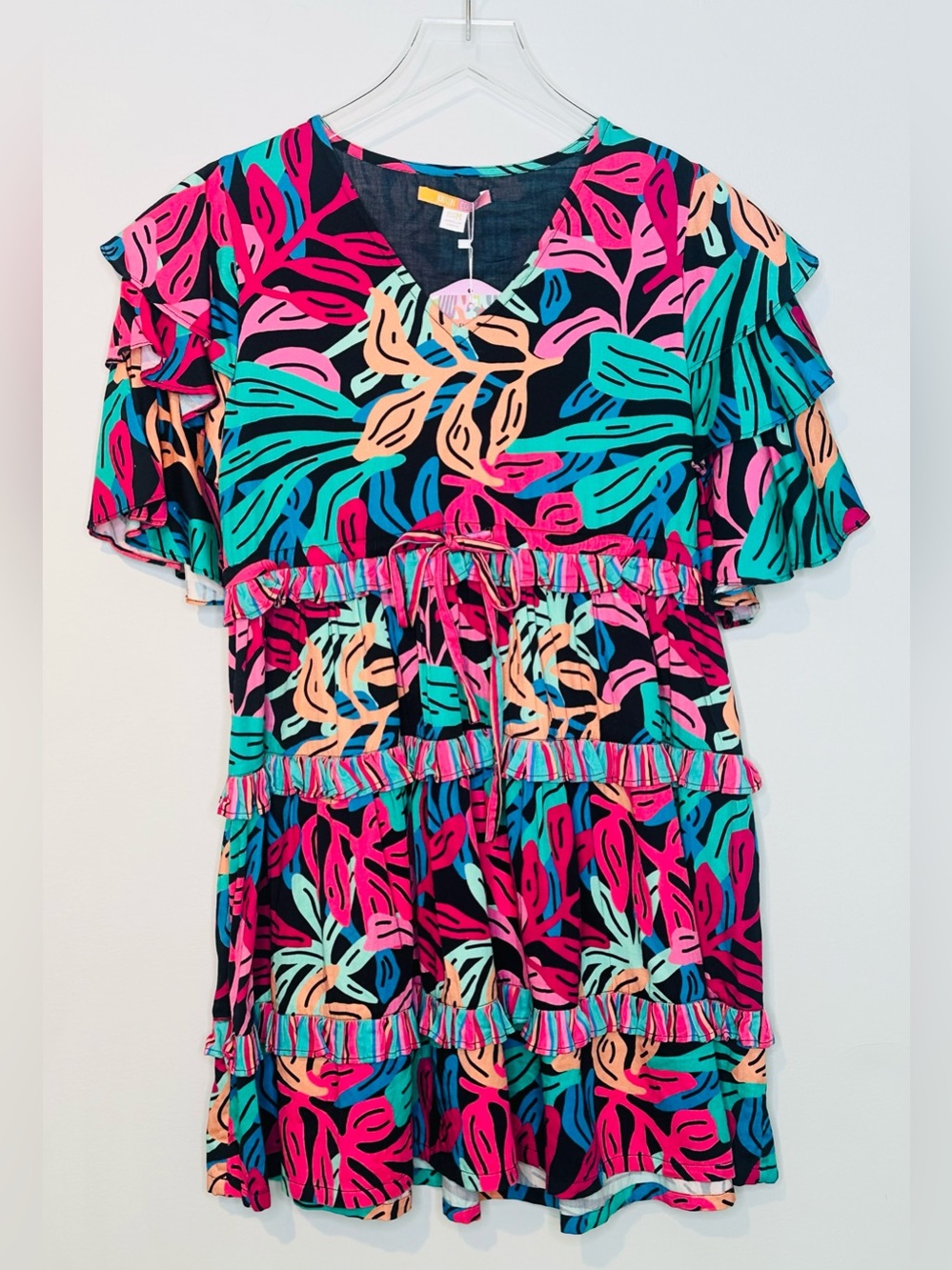Briton Court Vibrant Tropical Floral Tiered V-Neck Multicolor Mini Dress NWT